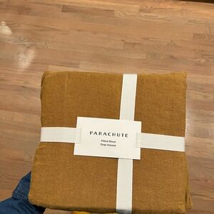 Parachute Brown Fitted Sheet